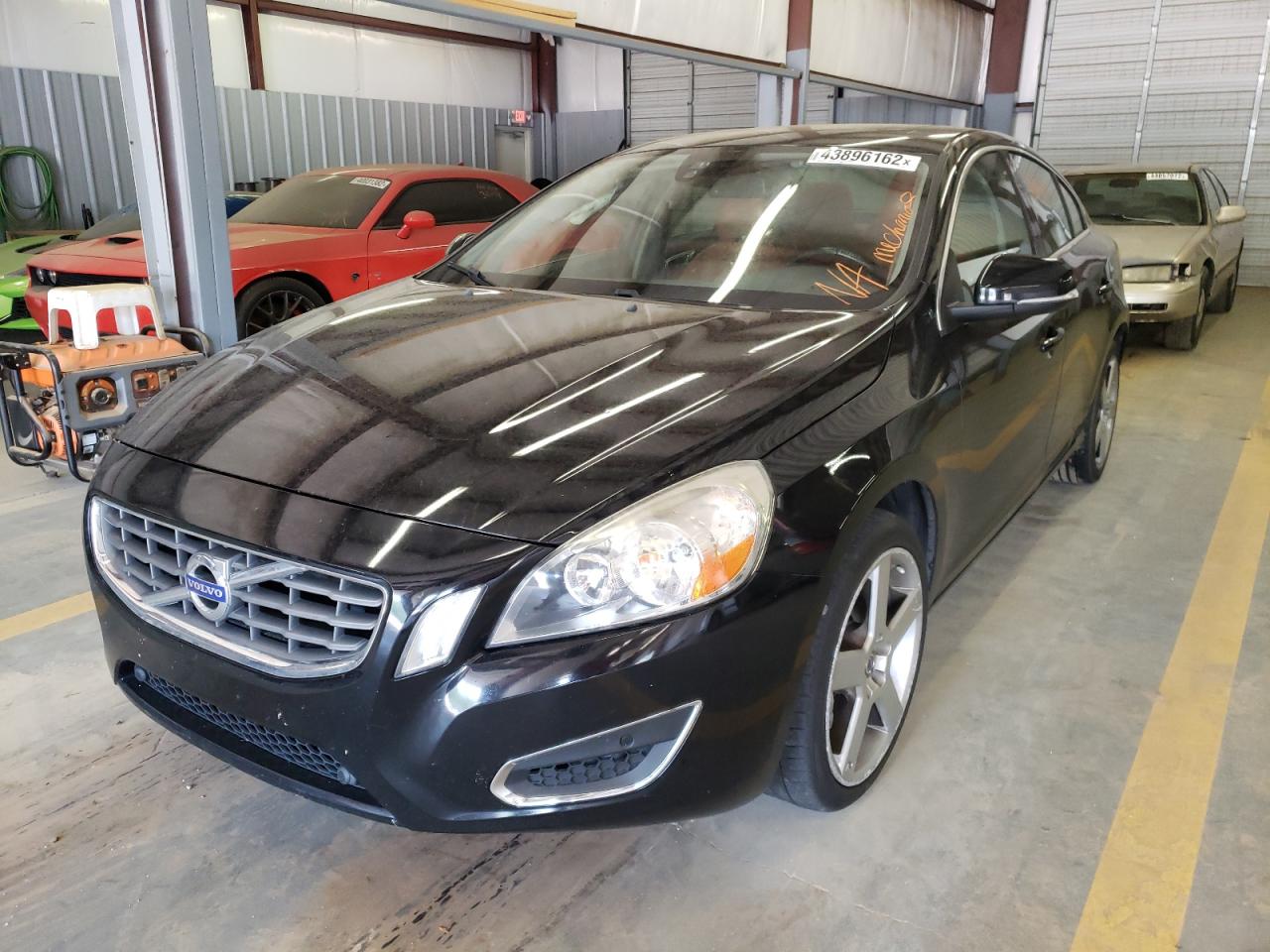 Photo 2 from auction – 2012 VOLVO S60 T5 with VIN YV1622FS2C2145519