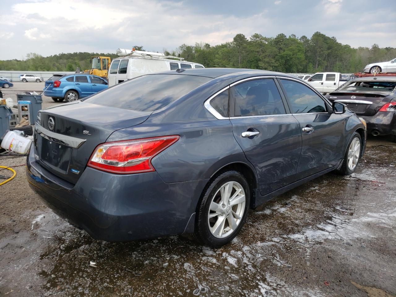 Photo 4 from auction – 2013 NISSAN ALTIMA 2.5 with VIN 1N4AL3AP7DC273312