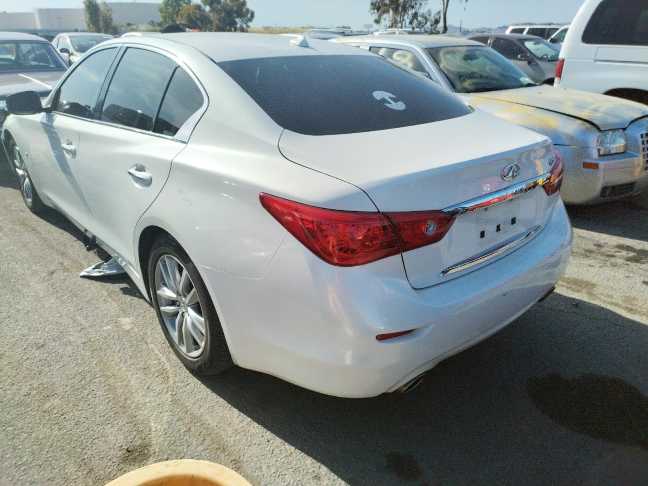 Photo 3 from auction – 2015 INFINITI Q50 BASE with VIN JN1BV7AP7FM354309
