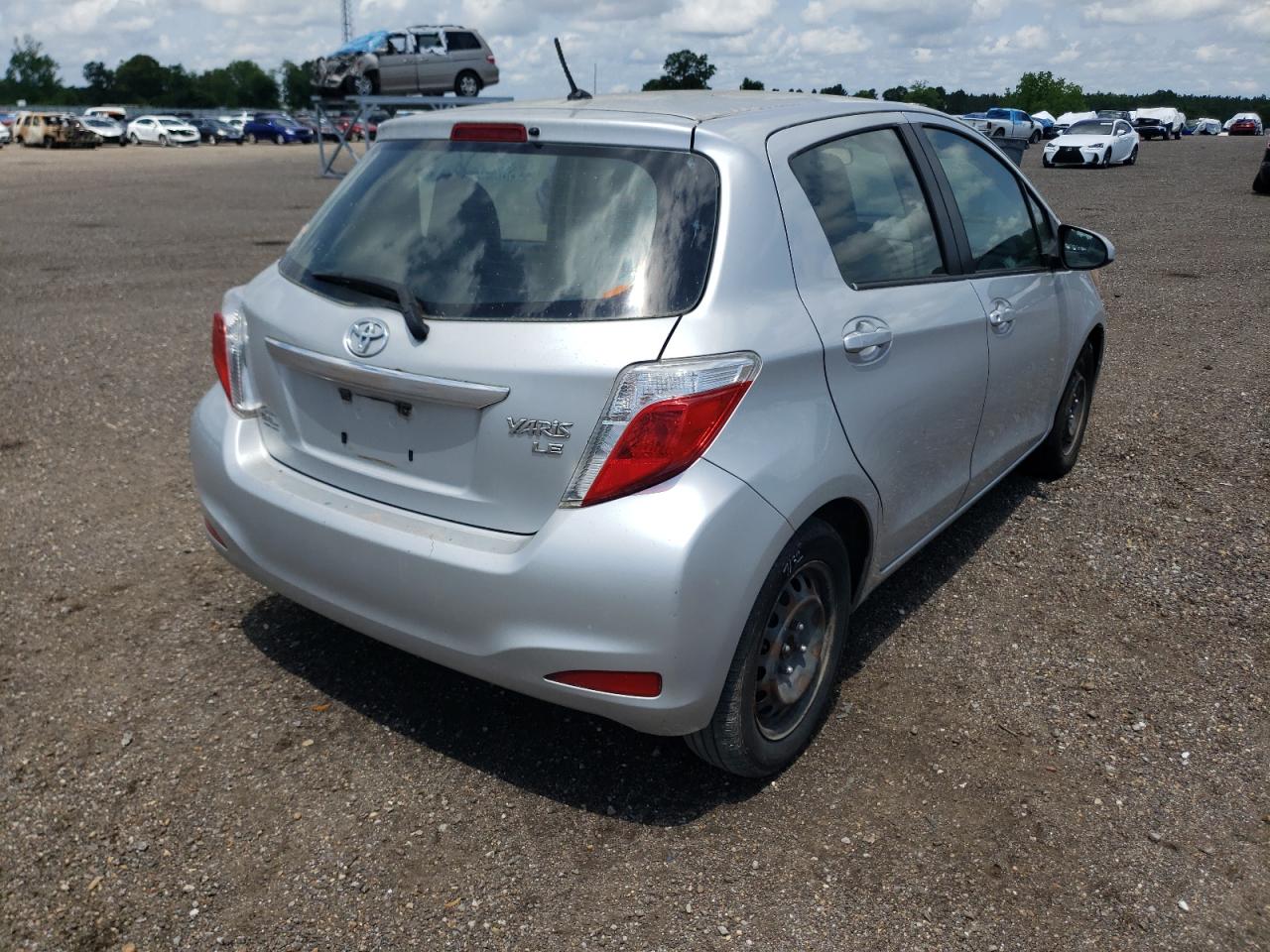 Photo 4 from auction – 2014 TOYOTA YARIS with VIN VNKKTUD36EA000671
