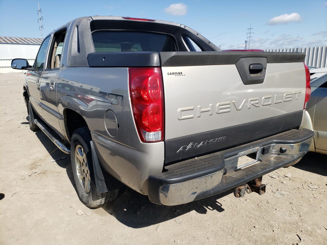 Photo 3 from auction – 2005 CHEVROLET AVALANCHE with VIN 3GNEK12Z85G290399