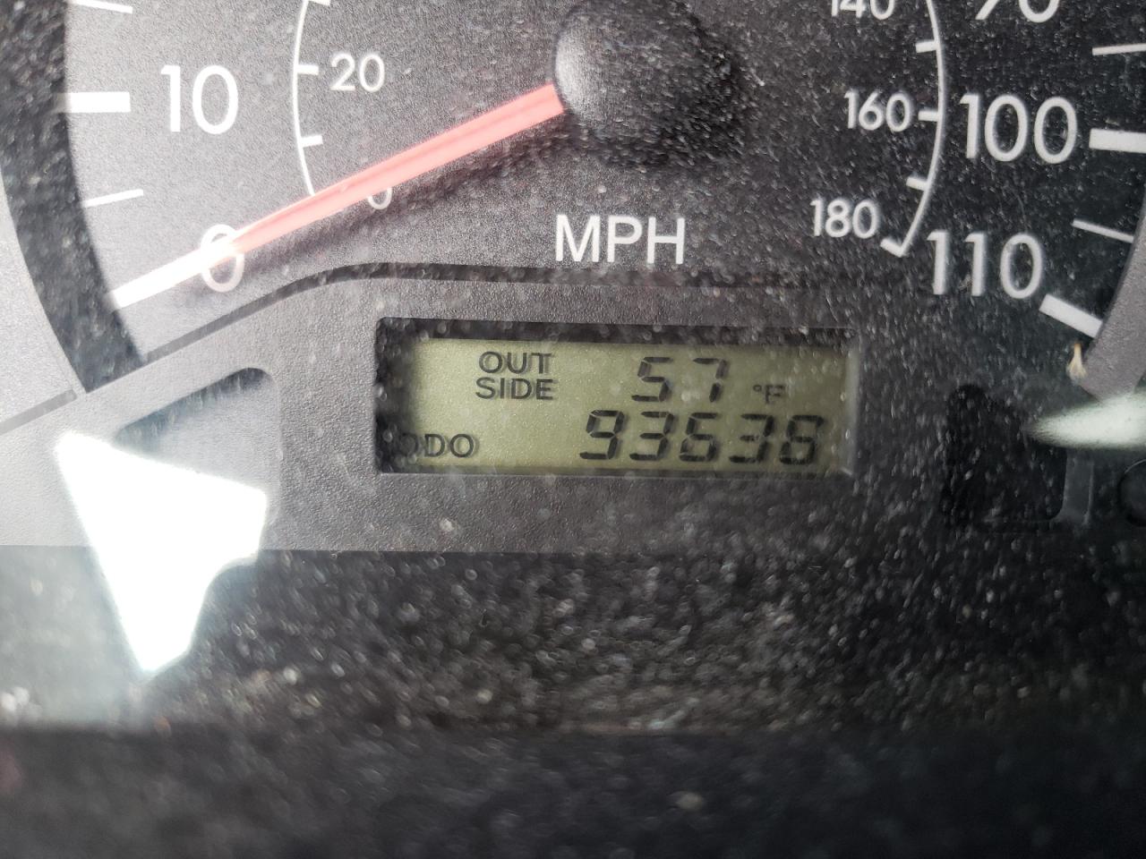 Photo 8 from auction – 2005 TOYOTA COROLLA SE with VIN 1NXBR32E45Z445183