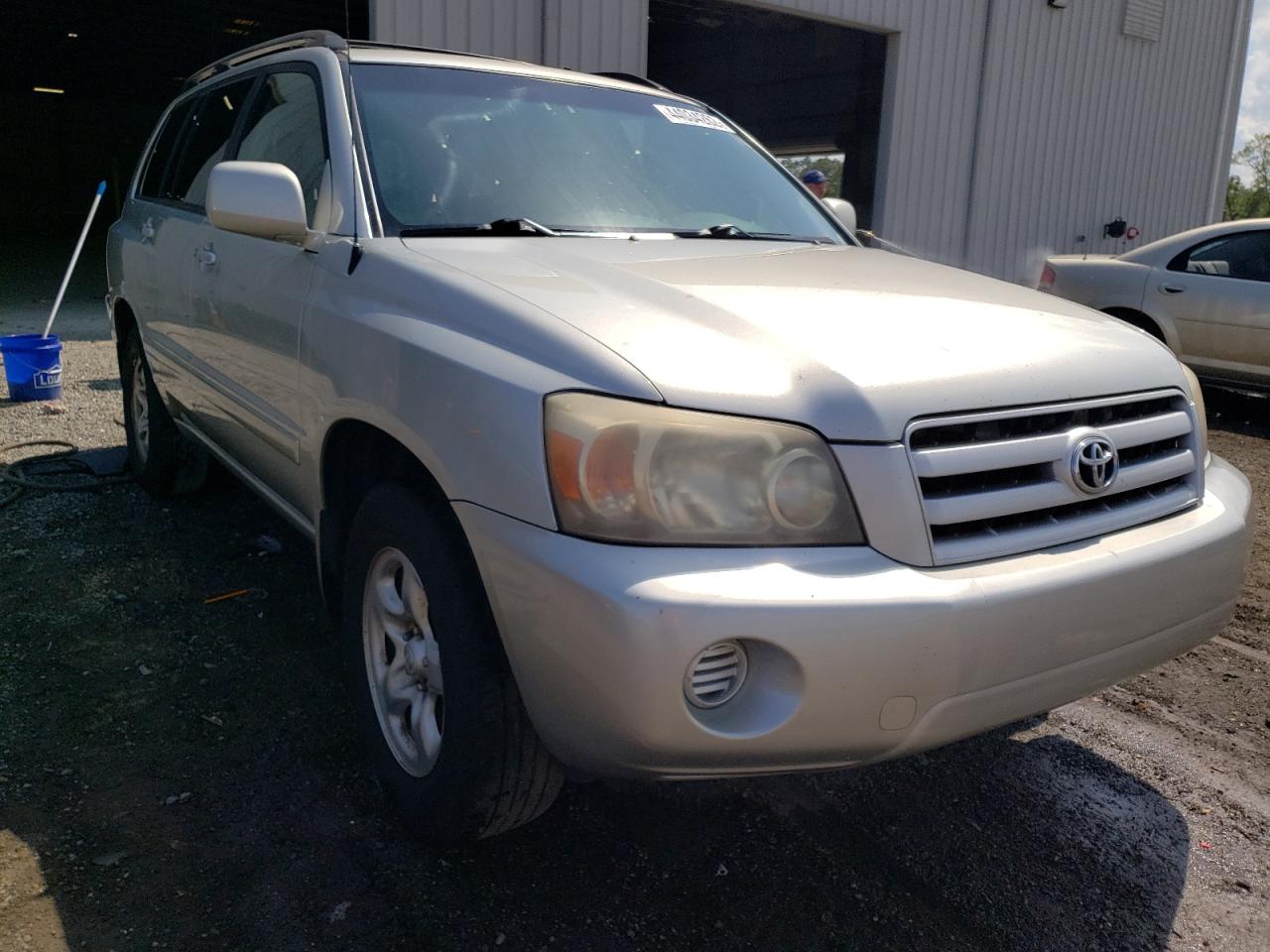 TOYOTA HIGHLANDER 2004 with VIN JTEGD21A940086514 - Photo from auction