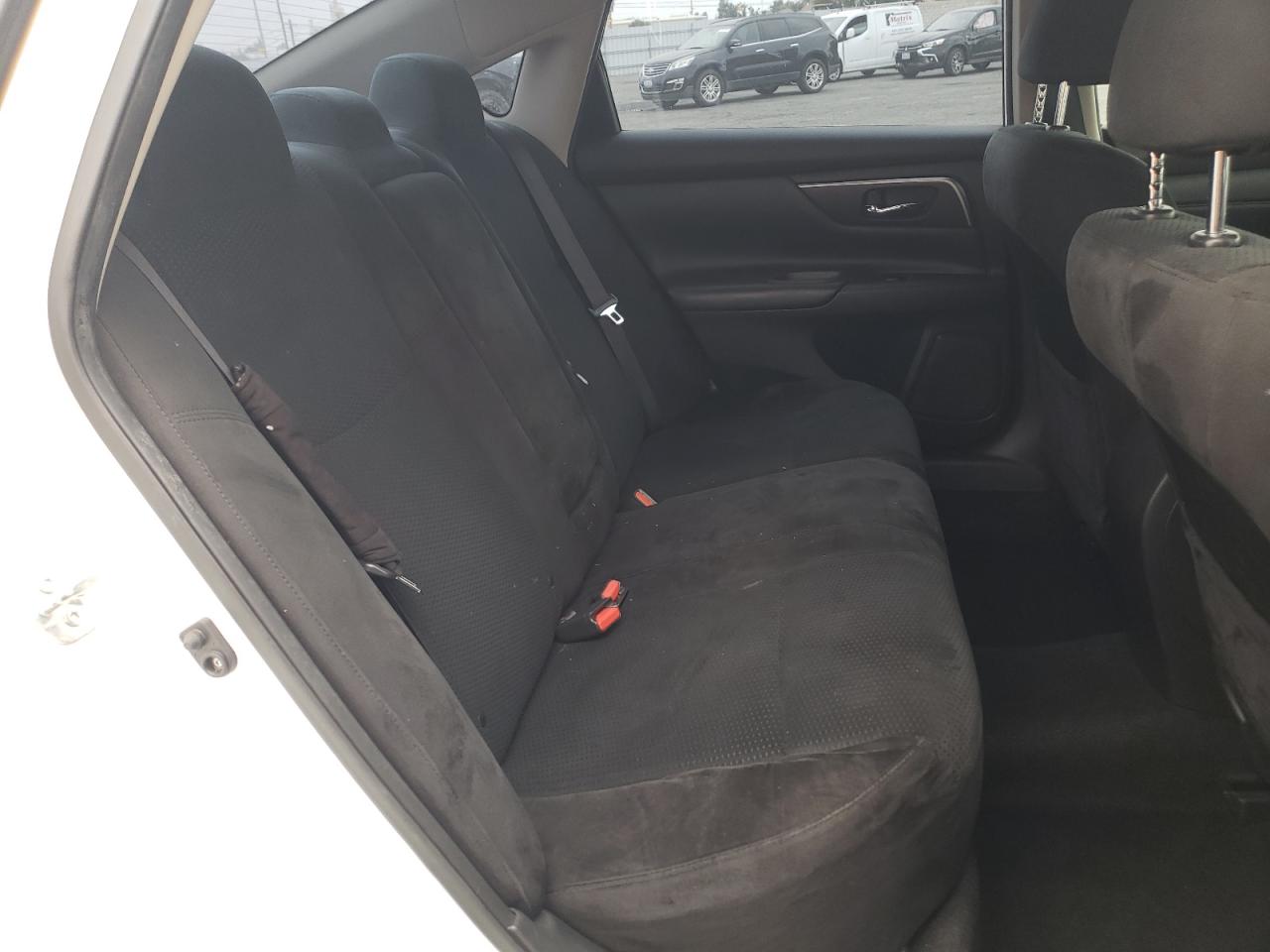 Photo 16 from auction – 2015 NISSAN ALTIMA 2.5 with VIN 1N4AL3AP8FC274519