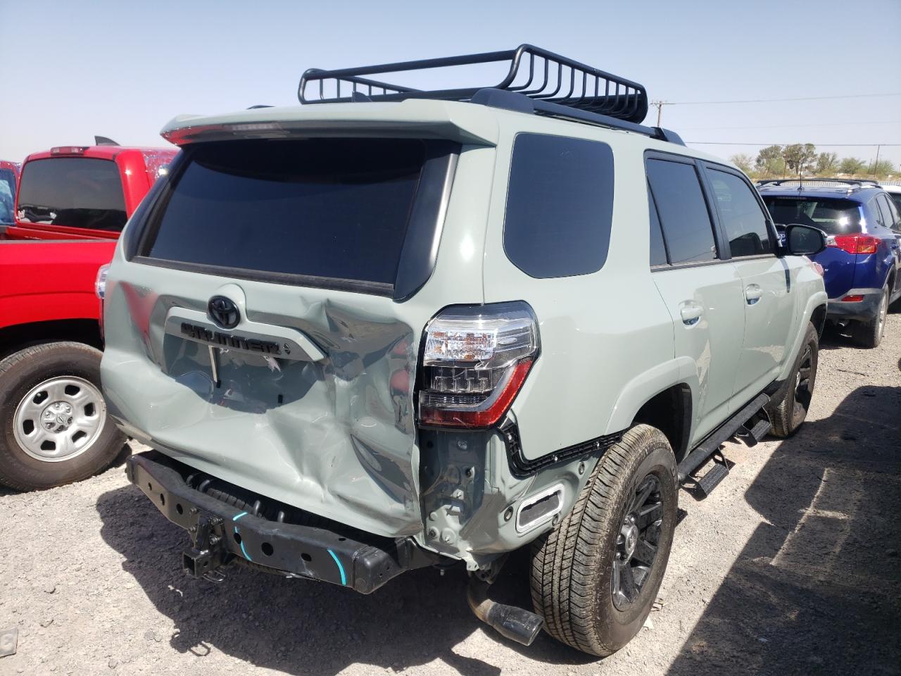 Photo 4 from auction – 2022 TOYOTA 4RUNNER TR with VIN JTETU5JR4N6010946