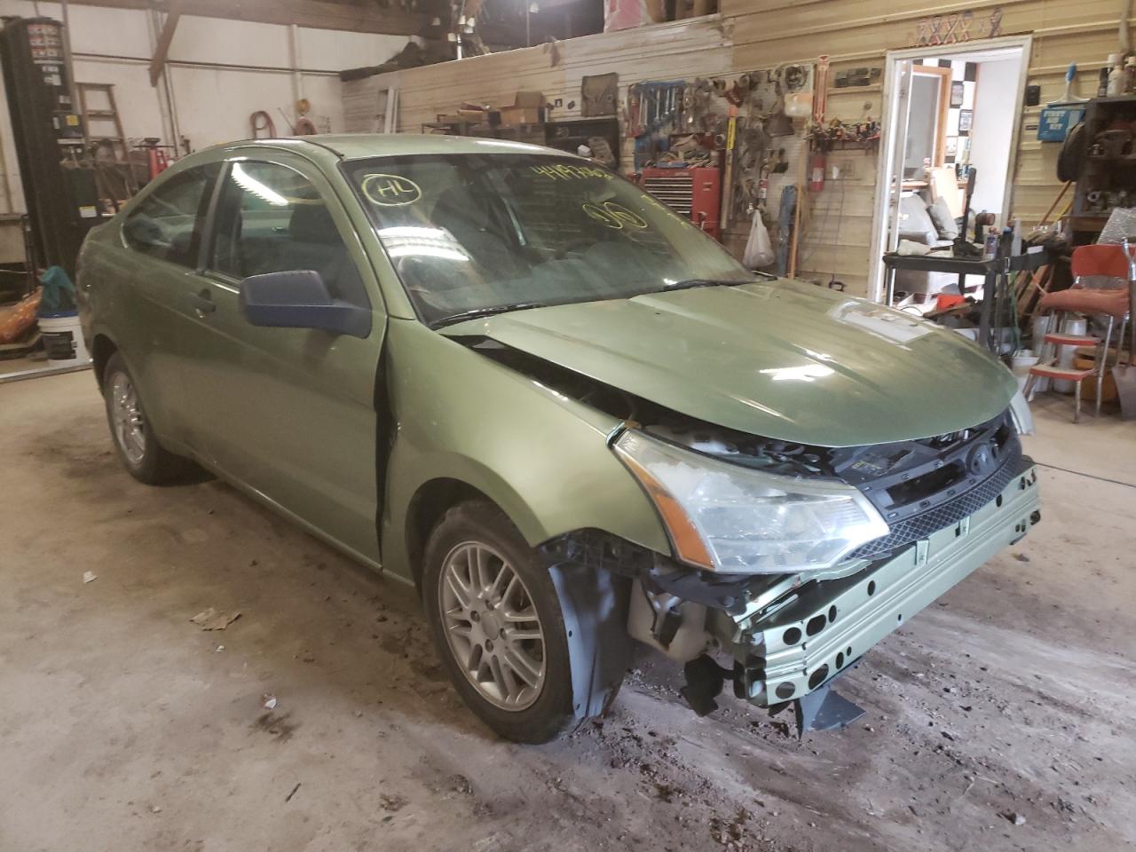 FORD FOCUS SE 2008 with VIN 1FAHP33N98W133474 - Photo from auction