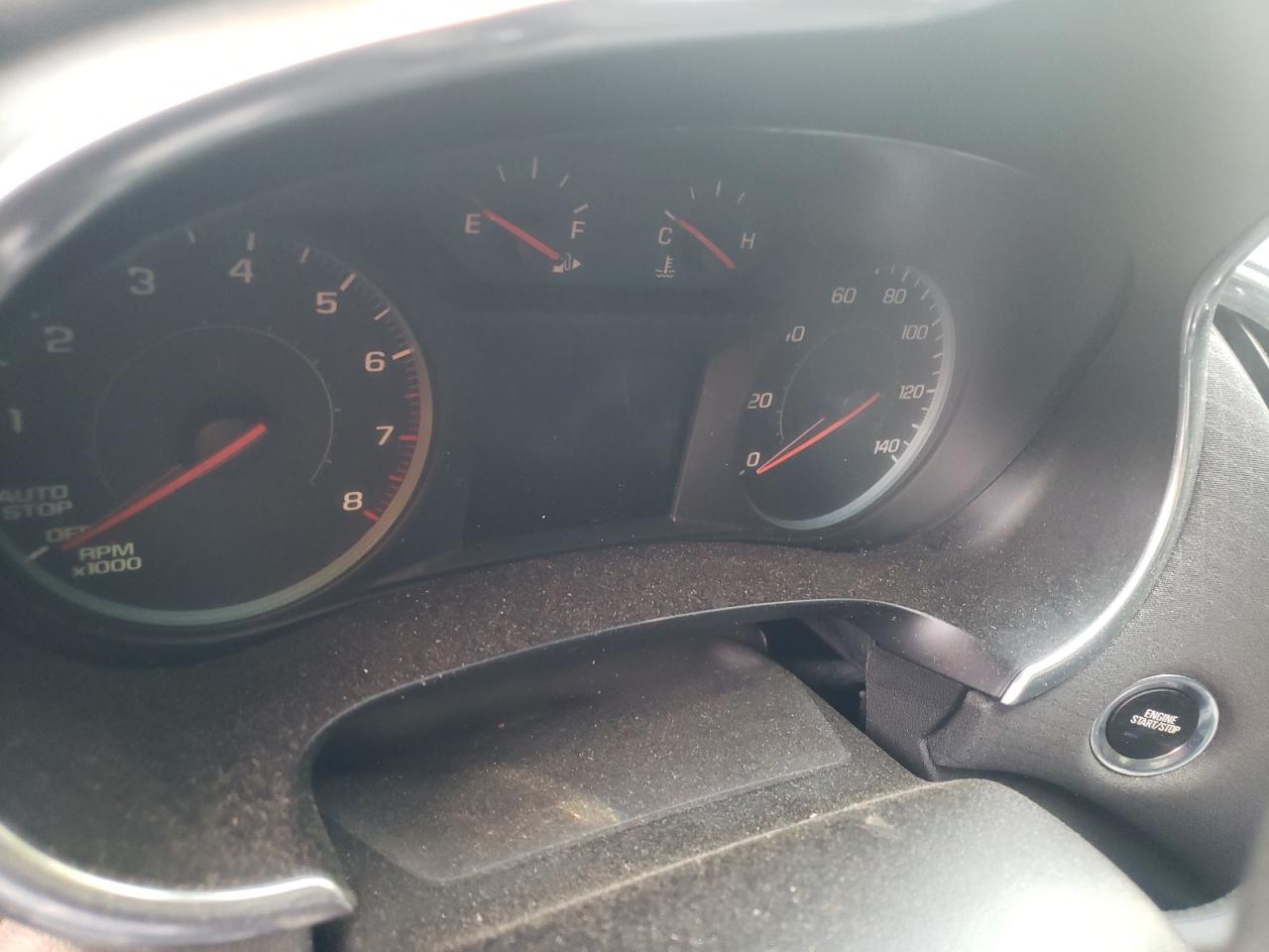 Photo 8 from auction – 2020 CHEVROLET MALIBU LT with VIN 1G1ZD5ST8LF091920