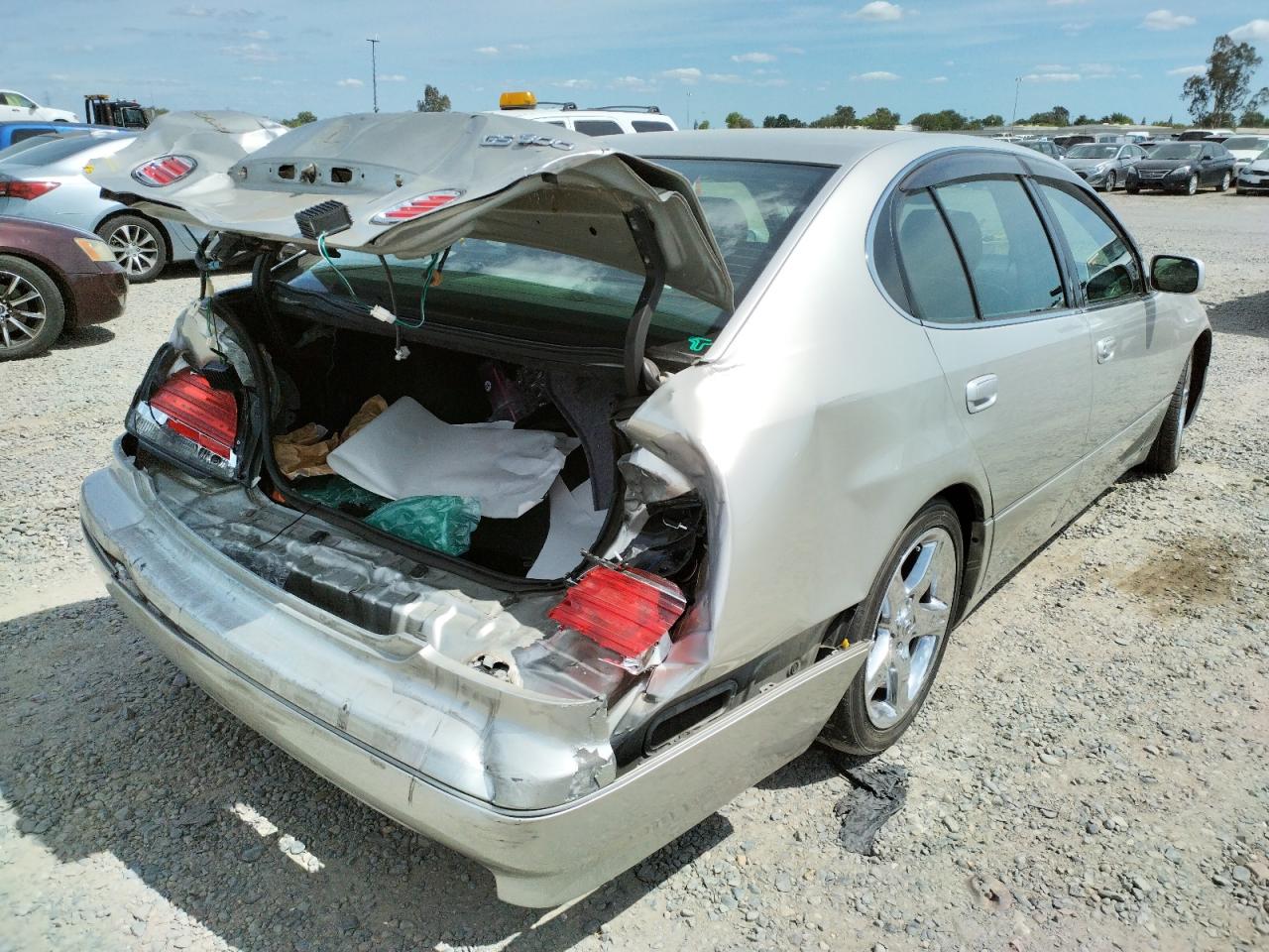 Photo 4 from auction – 2001 LEXUS GS 430 with VIN JT8BL69SX10003785