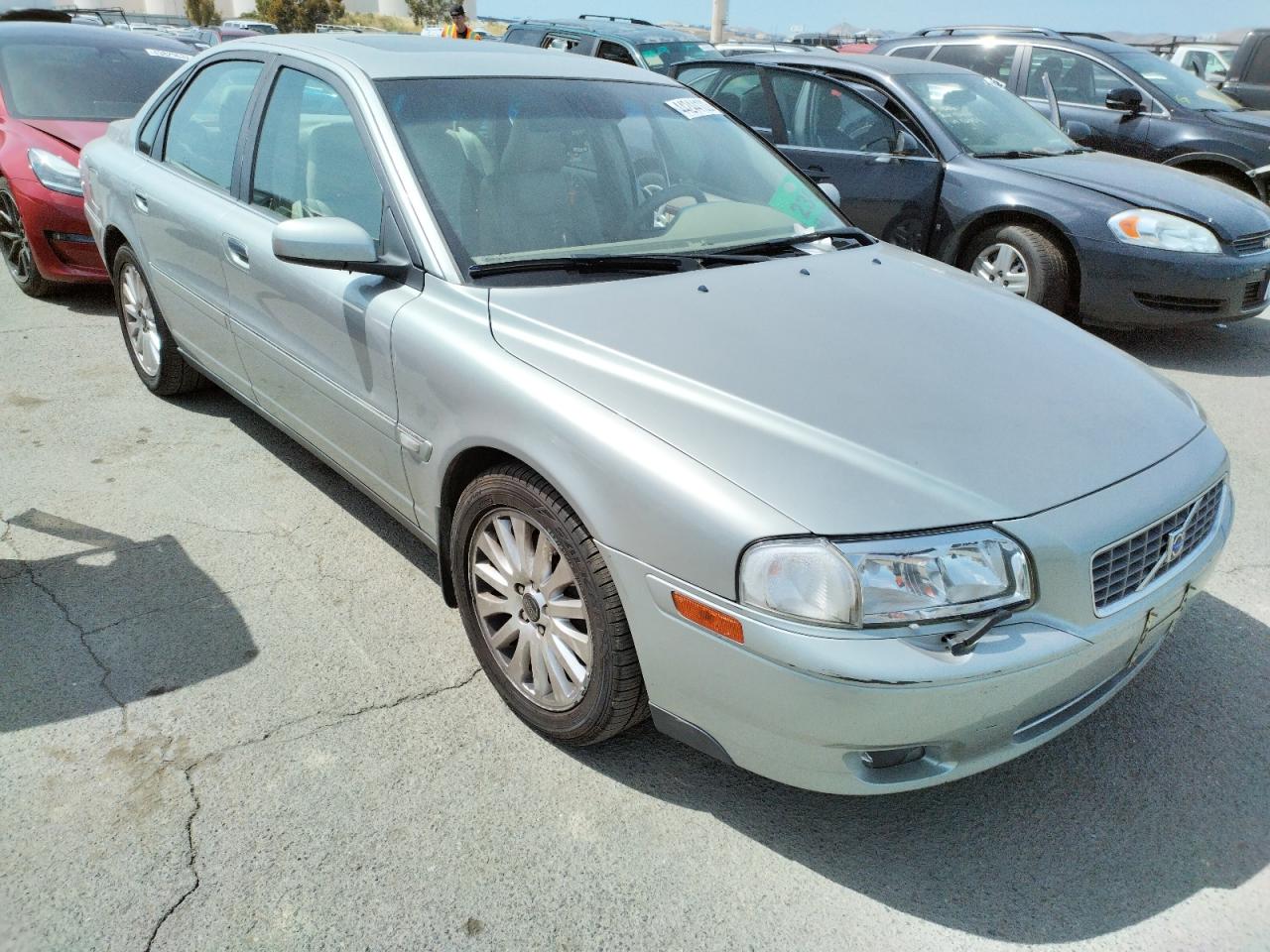 VOLVO S80 T6 ELI 2004 with VIN YV1TS91Z441354543 - Photo from auction