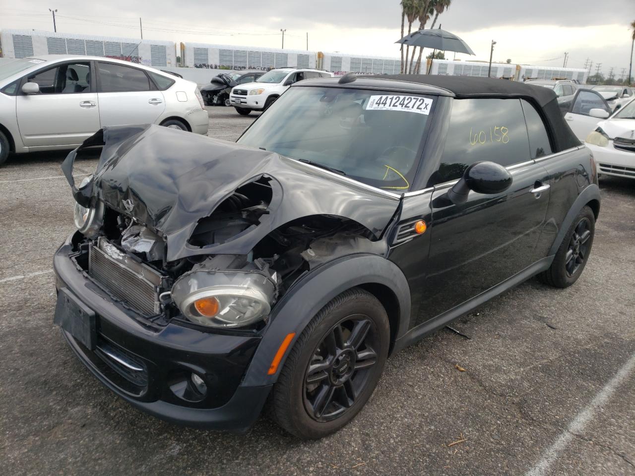 Photo 2 from auction – 2015 MINI COOPER with VIN WMWZN3C51FT861712