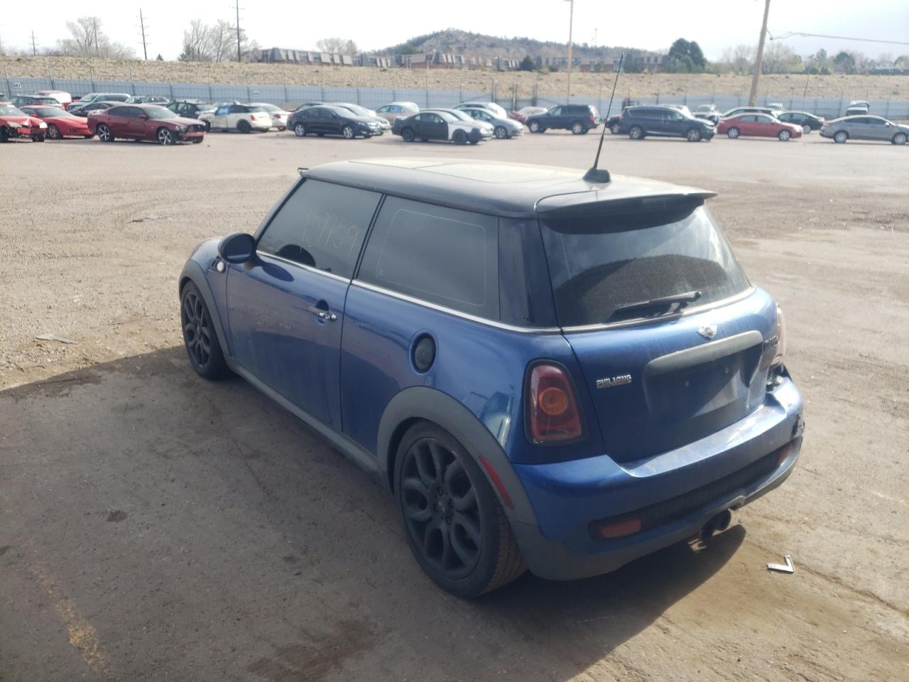 Photo 3 from auction – 2008 MINI COOPER S with VIN WMWMF73578TT86844