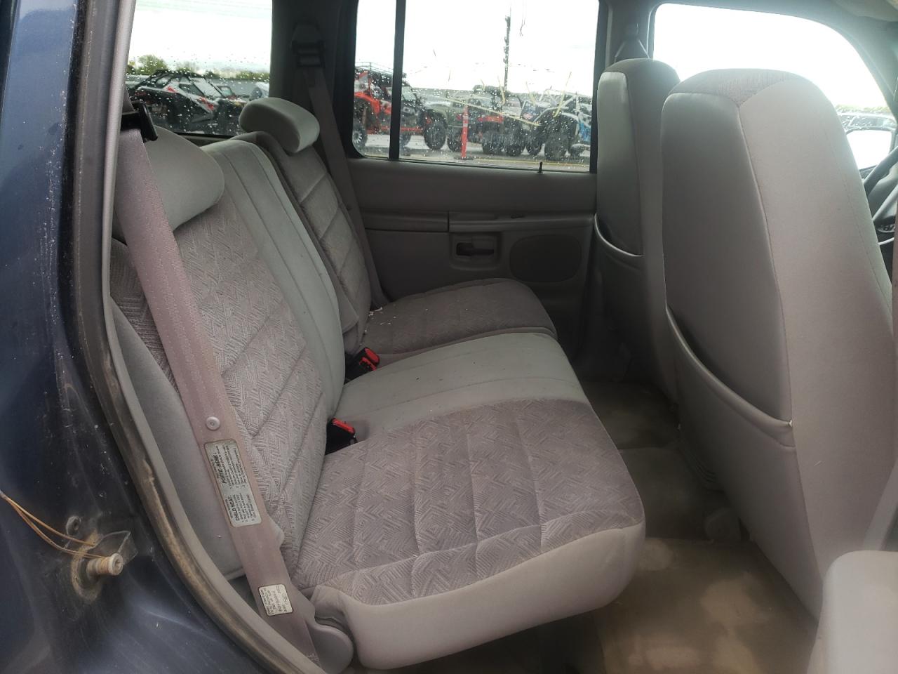 Photo 6 from auction – 1998 FORD EXPLORER with VIN 1FMZU34E1WUB52143