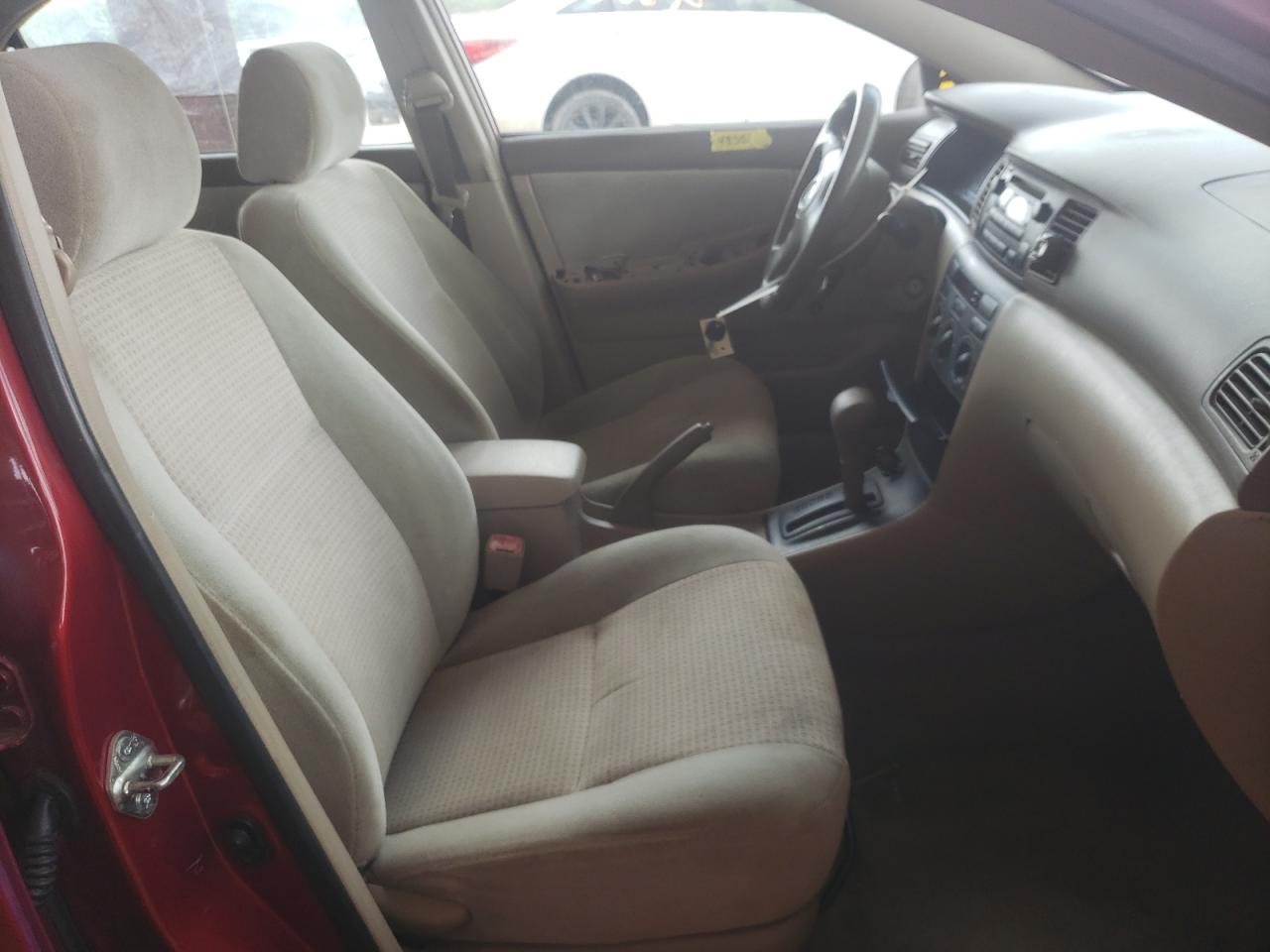 Photo 5 from auction – 2005 TOYOTA COROLLA CE with VIN 2T1BR32E35C415240