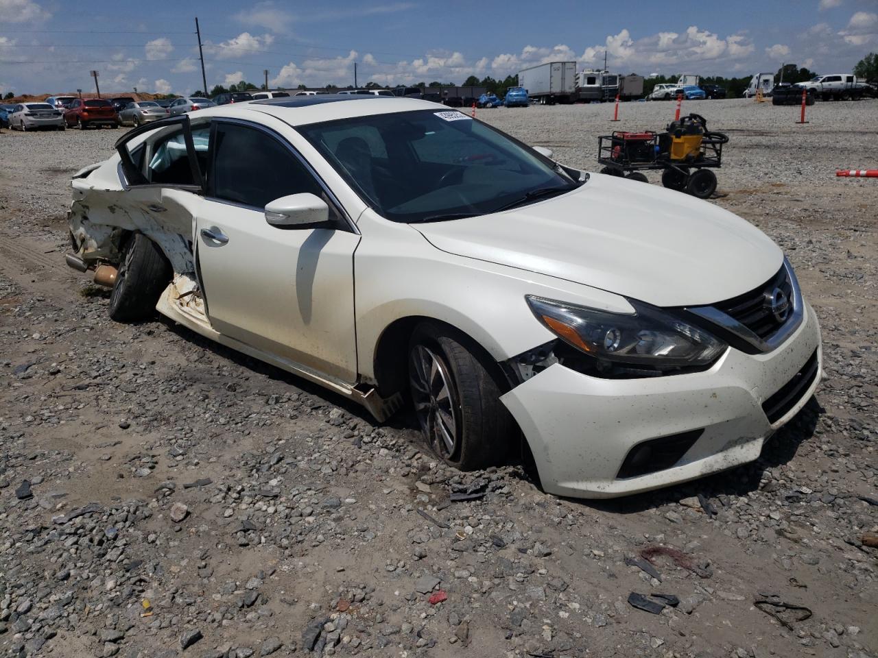 NISSAN ALTIMA 2.5 2016 with VIN 1N4AL3AP6GC289862 - Photo from auction