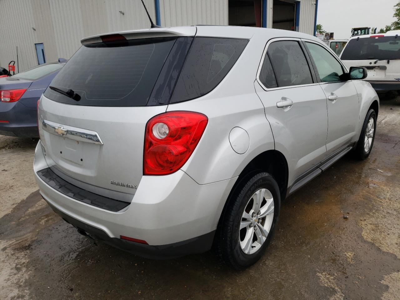 Photo 4 from auction – 2013 CHEVROLET EQUINOX LS with VIN 2GNFLCEK1D6171051