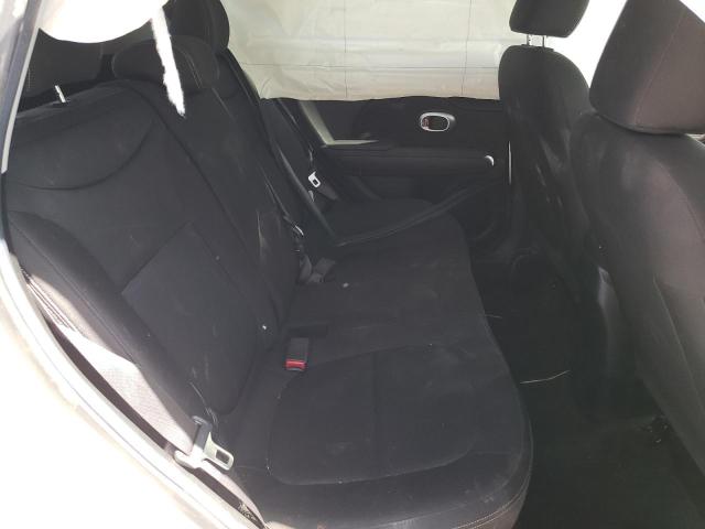 Photo 6 from auction – 2015 KIA SOUL with VIN KNDJN2A27F7182250