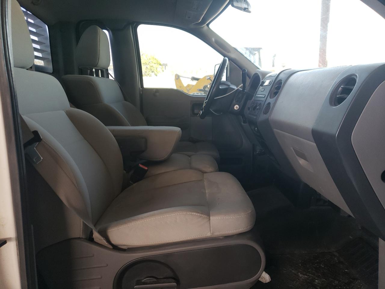 Photo 5 from auction – 2007 FORD F150 with VIN 1FTRF12237KC68033