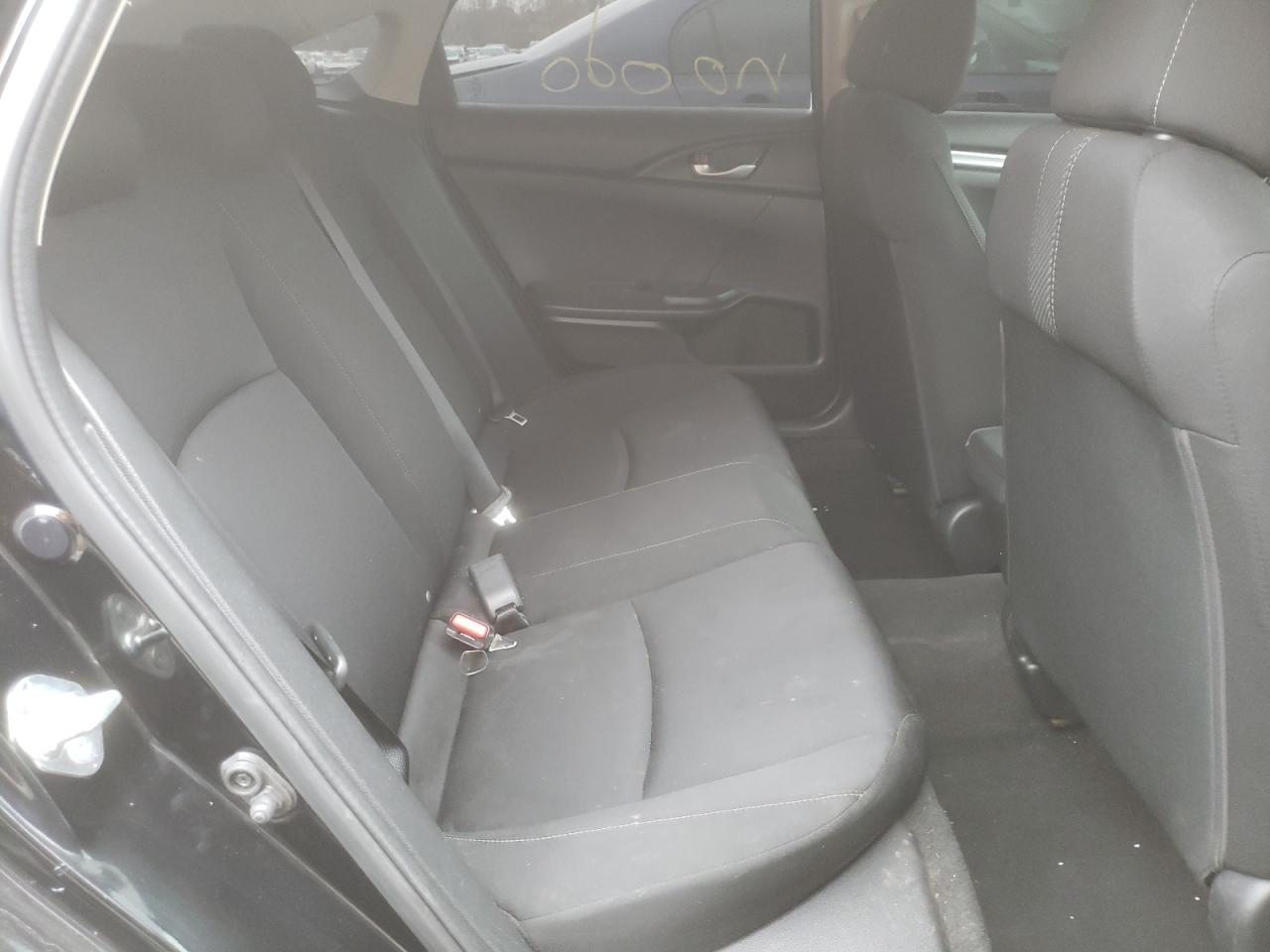 Photo 6 from auction – 2017 HONDA CIVIC LX with VIN 19XFC2F58HE231456
