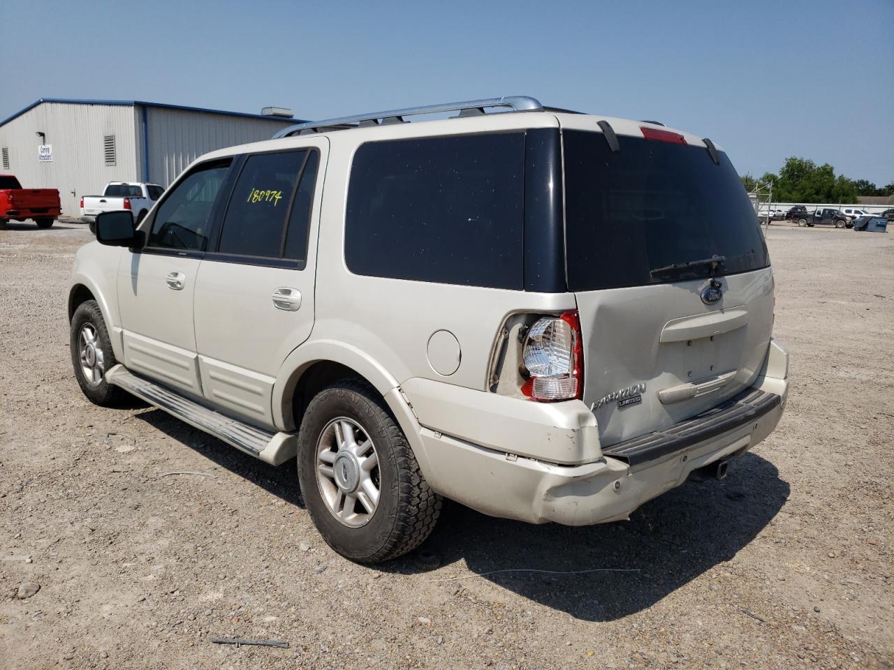 Photo 3 from auction – 2006 FORD EXPEDITION with VIN 1FMFU195X6LA84396