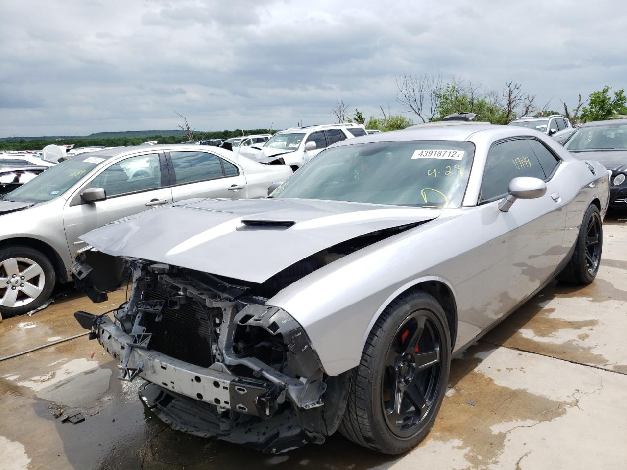 Photo 2 from auction – 2016 DODGE CHALLENGER with VIN 2C3CDZAG3GH209521