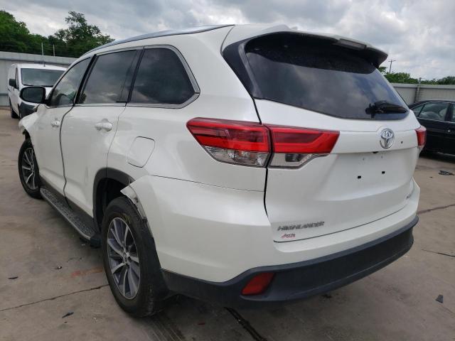 Photo 3 from auction – 2019 TOYOTA HIGHLANDER with VIN 5TDKZRFH8KS305343