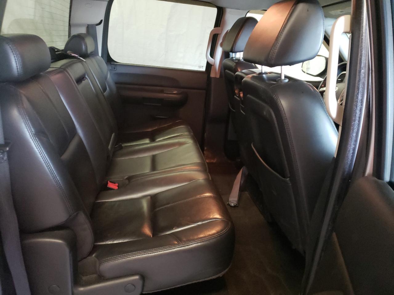 Photo 6 from auction – 2007 CHEVROLET SILVERADO with VIN 2GCEK133871690302