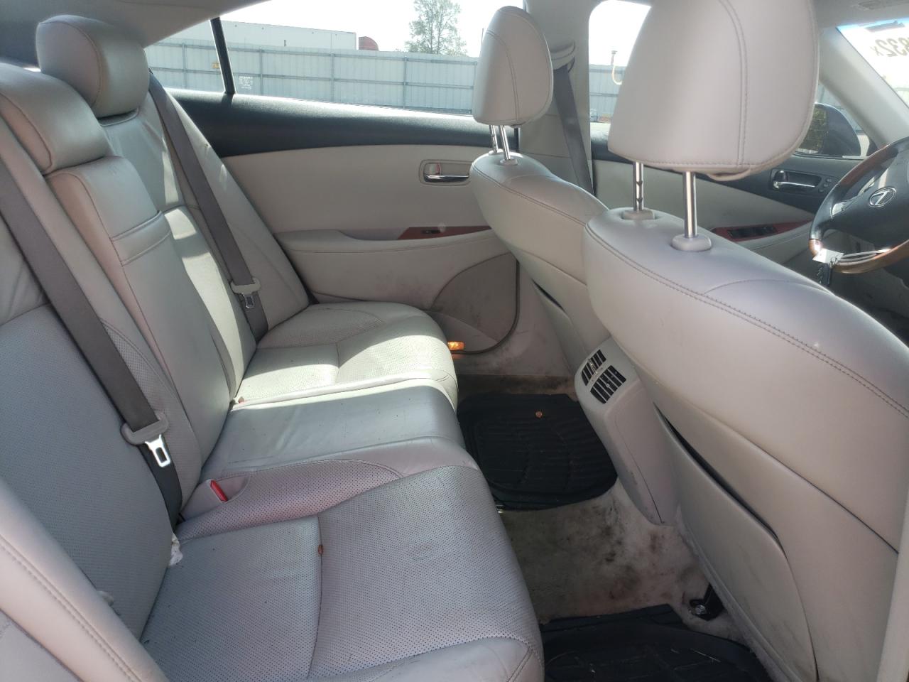 Photo 6 from auction – 2007 LEXUS ES 350 with VIN JTHBJ46G572053856