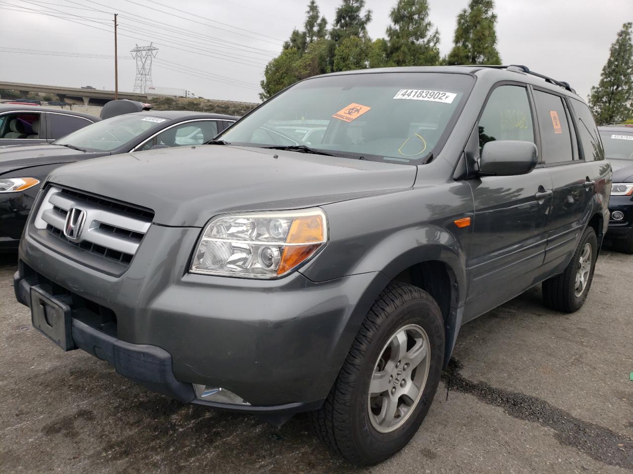 Photo 2 from auction – 2007 HONDA PILOT EXL with VIN 2HKYF18537H521251