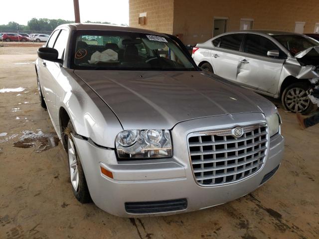 Photo 1 from auction – 2008 CHRYSLER 300 LX with VIN 2C3KA43R58H105295