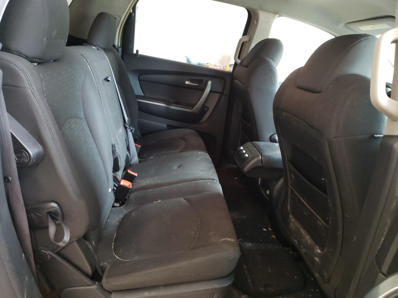 Photo 6 from auction – 2007 GMC ACADIA SLE with VIN 1GKER13767J175467