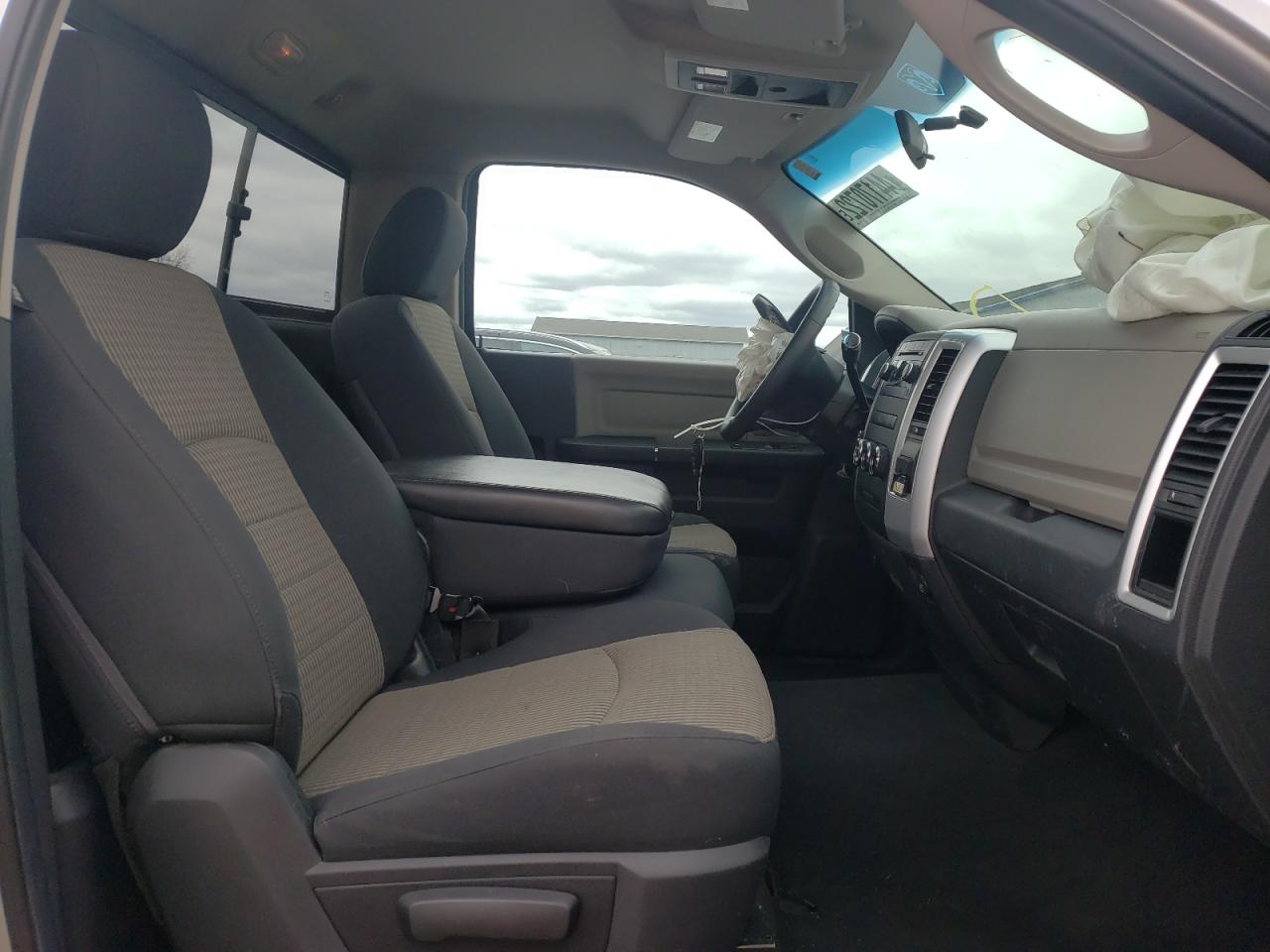 Zdjęcie 5 z aukcji – 2012 DODGE RAM 2500 S z VIN 3C6LD5BT8CG304626