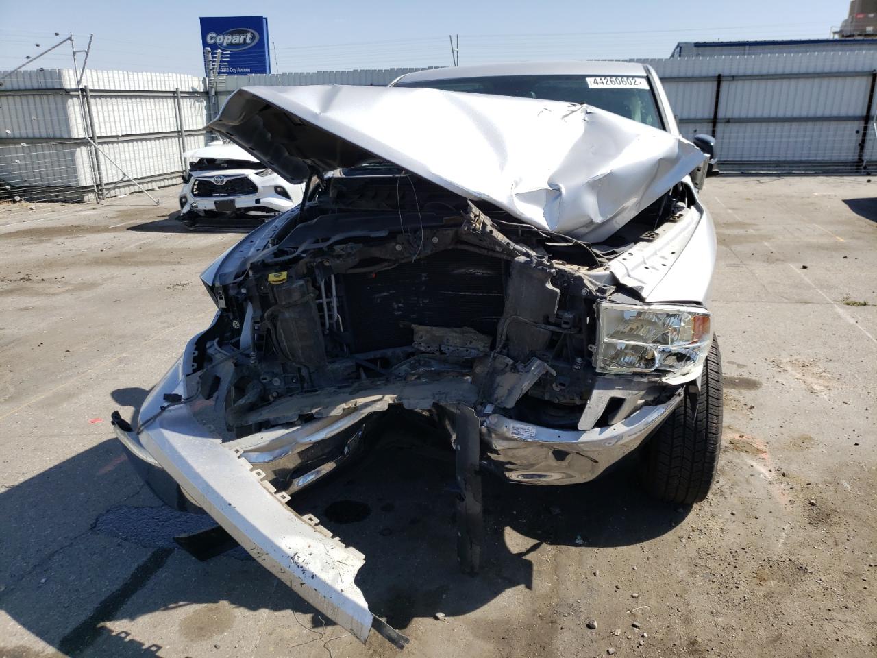 Photo 9 from auction – 2014 RAM 1500 SLT with VIN 1C6RR7GT3ES239485