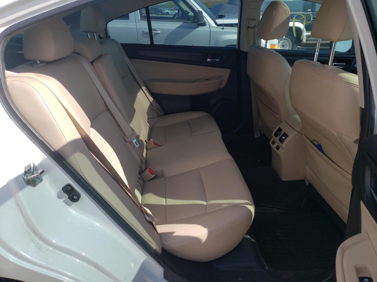 Photo 6 from auction – 2015 SUBARU LEGACY 2.5 with VIN 4S3BNBN63F3047338