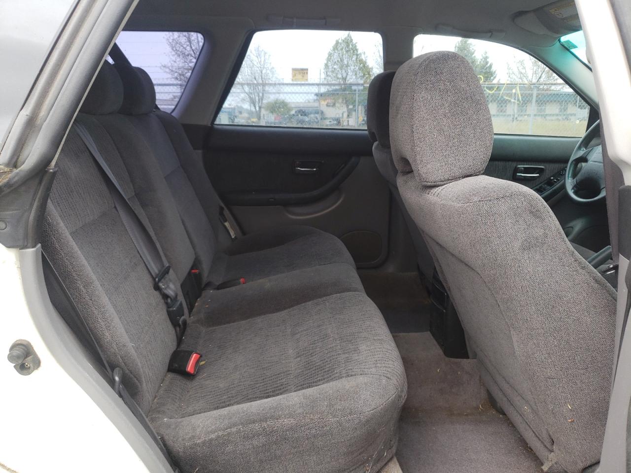 Photo 6 from auction – 2000 SUBARU LEGACY with VIN 4S3BH6659Y7622509