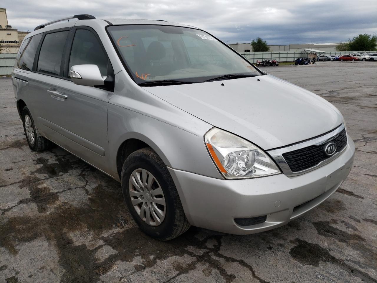 KIA SEDONA LX 2012 with VIN KNDMG4C70C6485707 - Photo from auction
