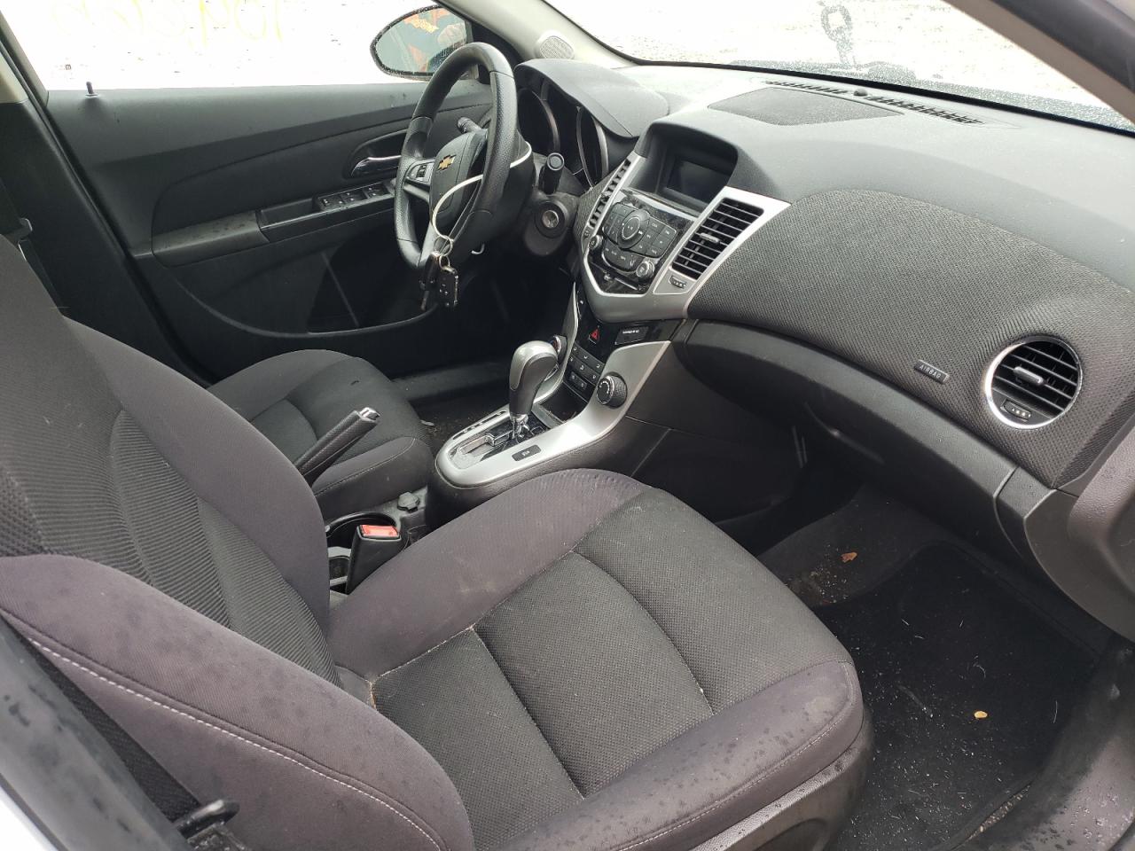 Photo 5 from auction – 2015 CHEVROLET SEDAN with VIN 1G1PC5SB0F7238702