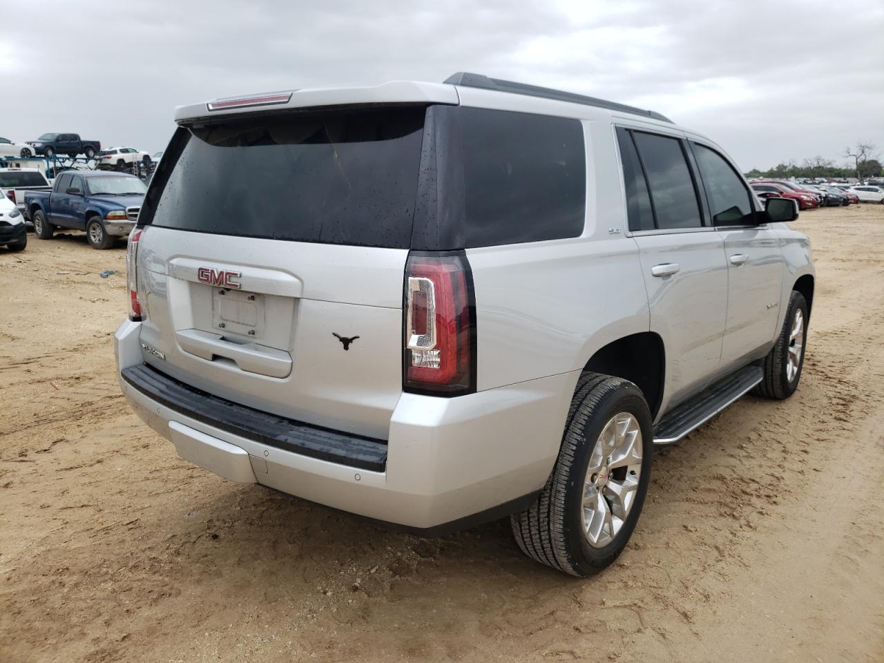 Photo 4 from auction – 2016 GMC YUKON SLT with VIN 1GKS1BKC9GR363271