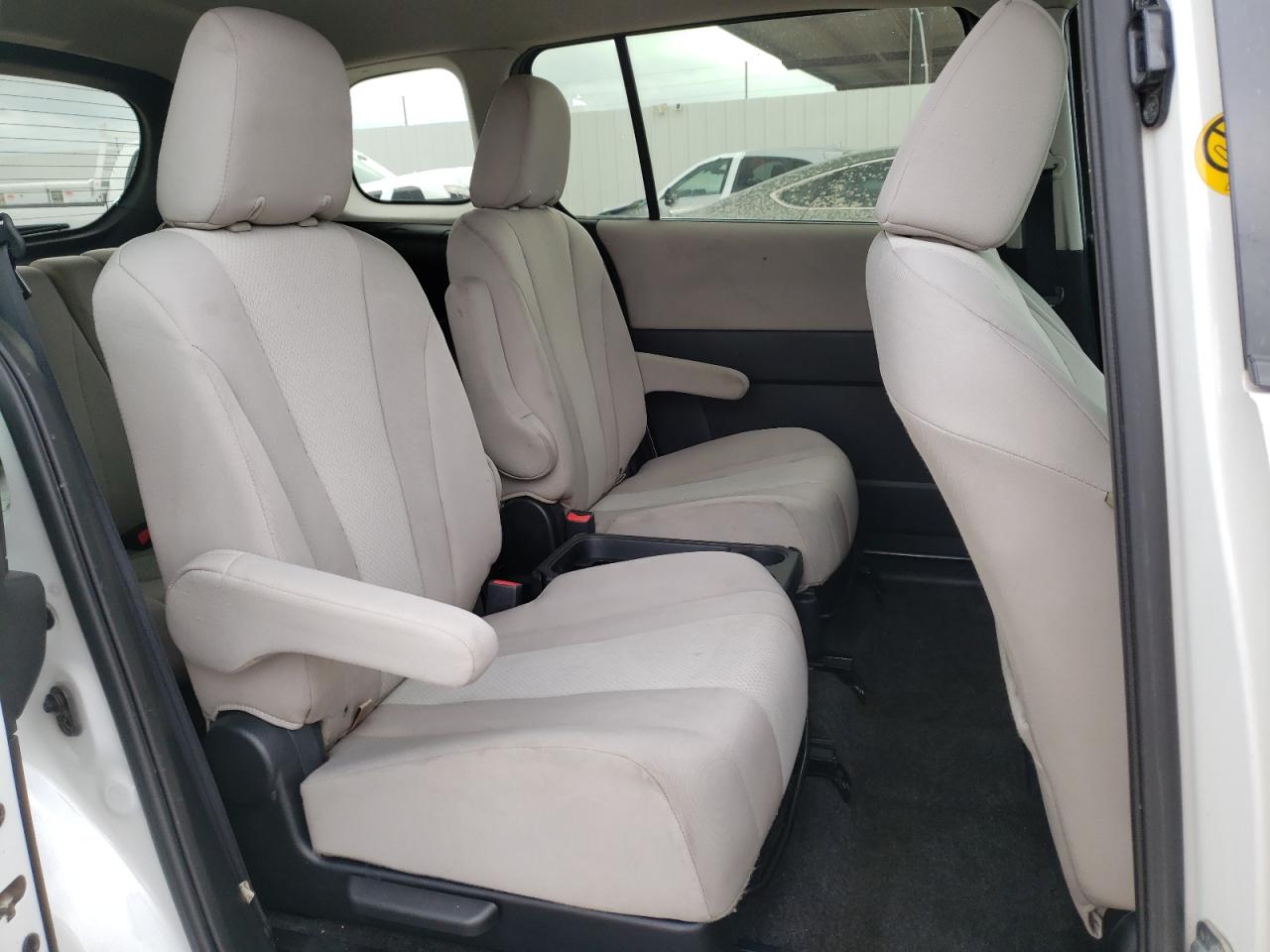 Photo 6 from auction – 2013 MAZDA 5 with VIN JM1CW2CL3D0158934
