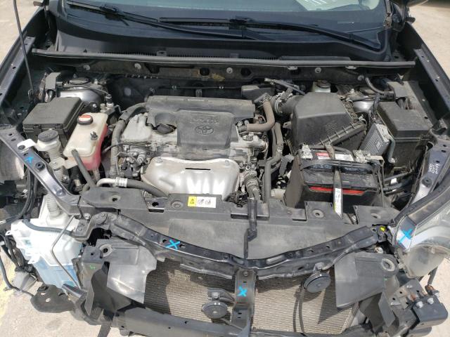 Photo 7 from auction – 2016 TOYOTA RAV4 XLE with VIN JTMWFREV2GJ095571