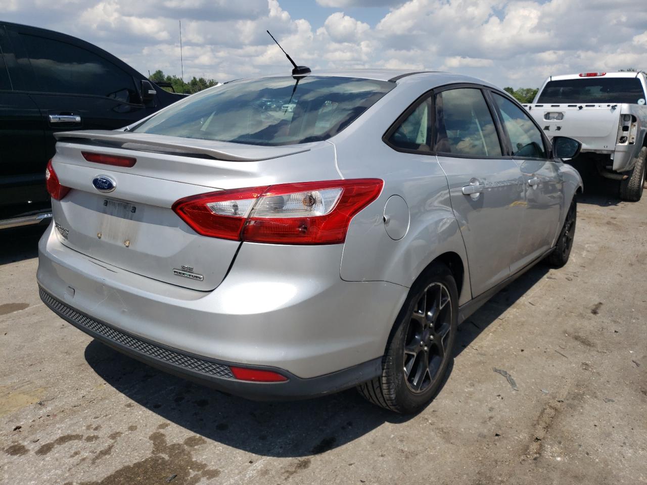 Photo 4 from auction – 2013 FORD FOCUS SE with VIN 1FADP3F21DL312040