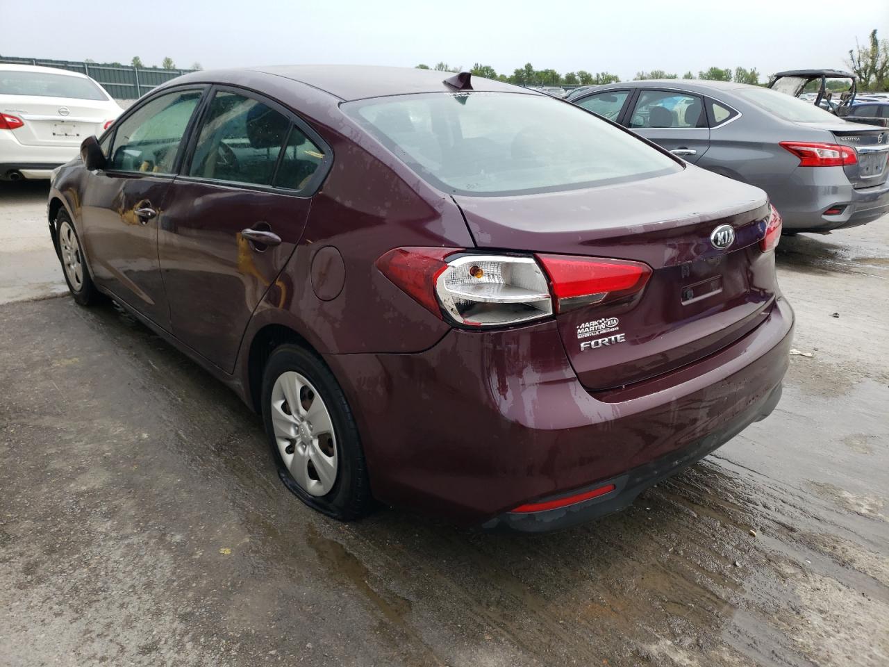 Photo 3 from auction – 2017 KIA FORTE LX with VIN 3KPFL4A76HE029297