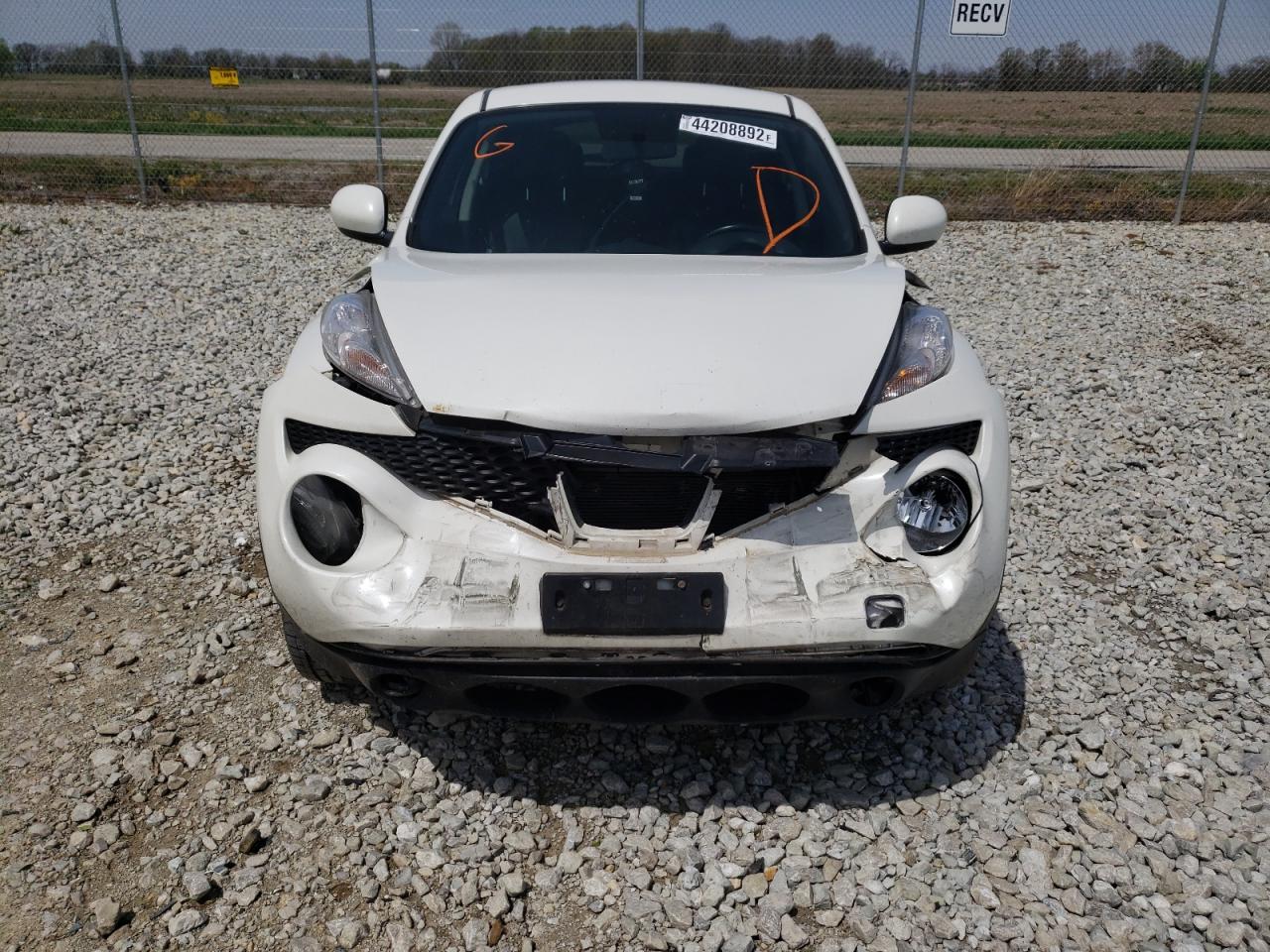 Photo 9 from auction – 2013 NISSAN JUKE S with VIN JN8AF5MV1DT211464