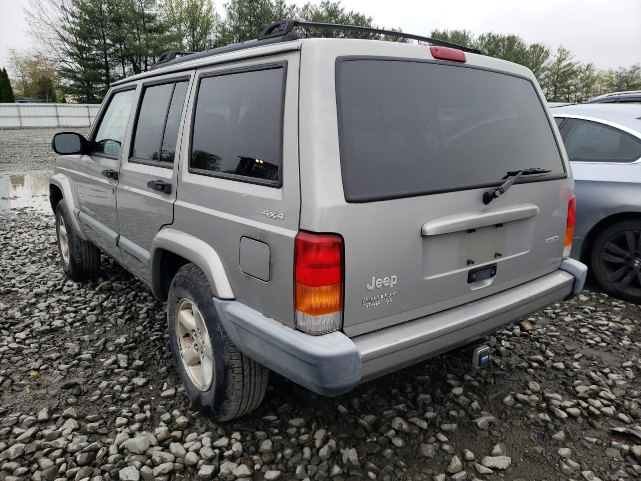 Photo 16 from auction – 2000 JEEP CHEROKEE S with VIN 1J4FF48S9YL174000