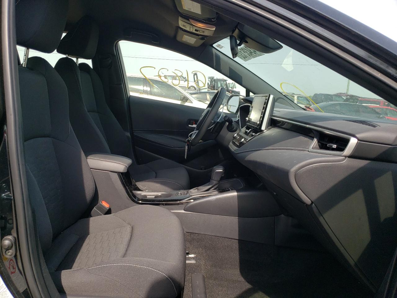 Photo 5 from auction – 2019 TOYOTA COROLLA SE with VIN JTNK4RBE2K3014098