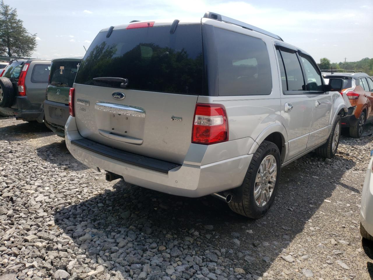 Photo 4 from auction – 2011 FORD EXPEDITION with VIN 1FMJU1K51BEF44208