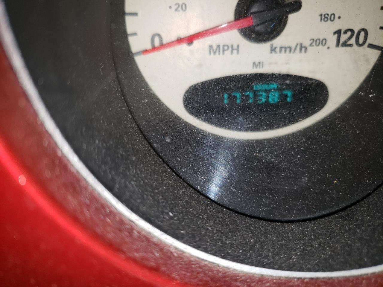 Photo 8 from auction – 2002 CHRYSLER PT CRUISER with VIN 3C4FY48B32T348879