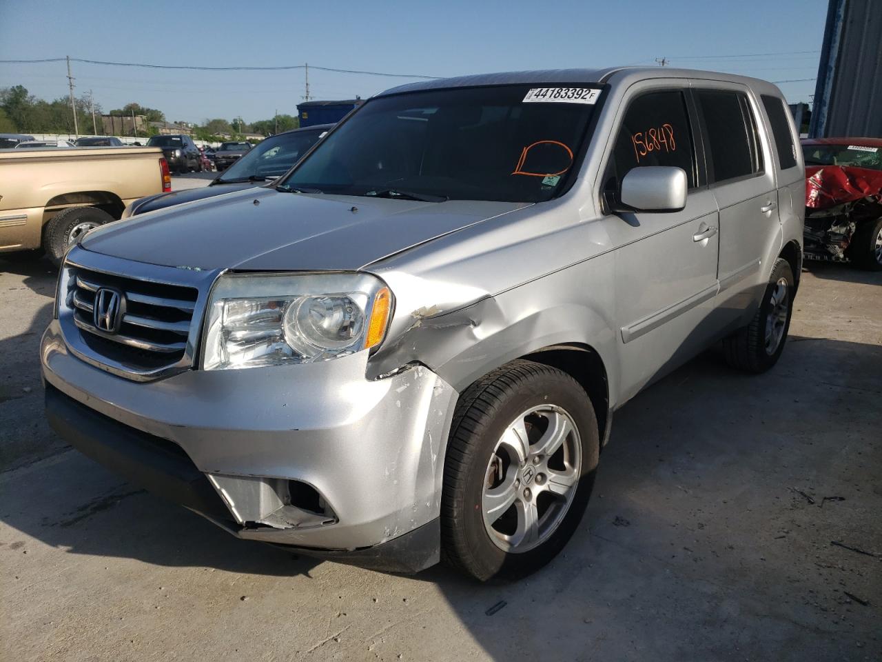 Photo 2 from auction – 2012 HONDA PILOT EX with VIN 5FNYF3H46CB026778