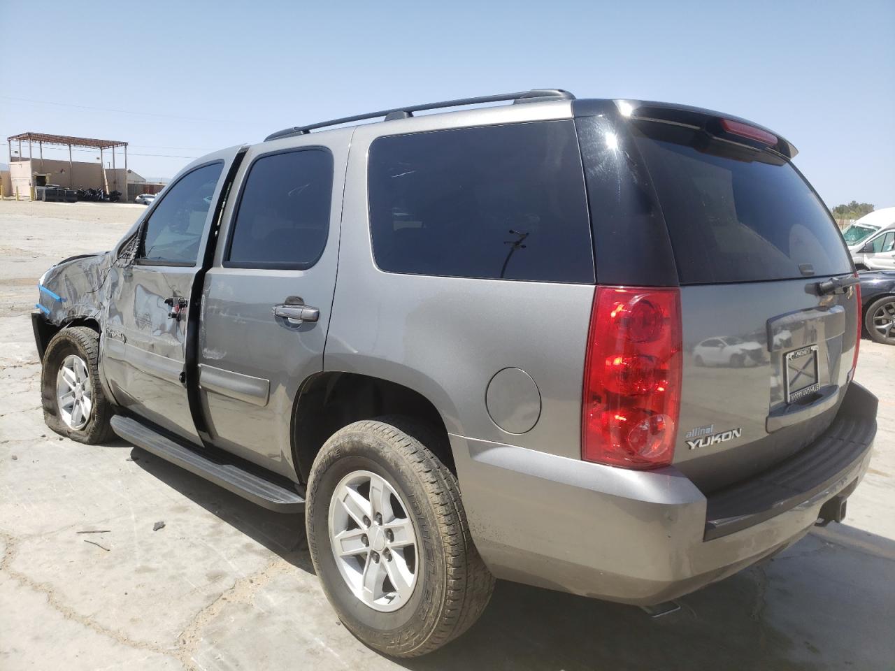 Photo 3 from auction – 2009 GMC YUKON SLE with VIN 1GKFC23C79R175734