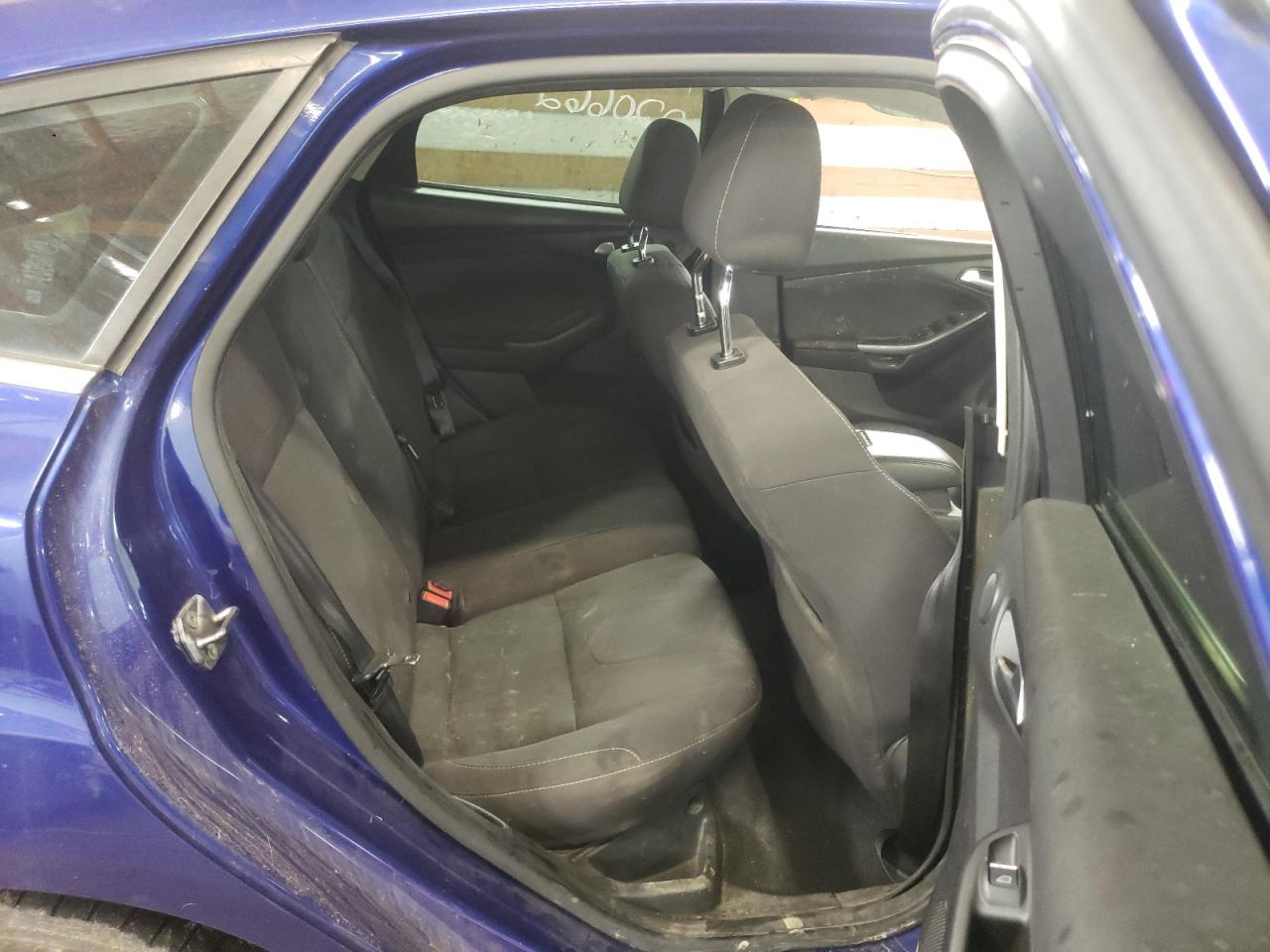 Photo 6 from auction – 2012 FORD FOCUS TITA with VIN 1FAHP3N28CL277465