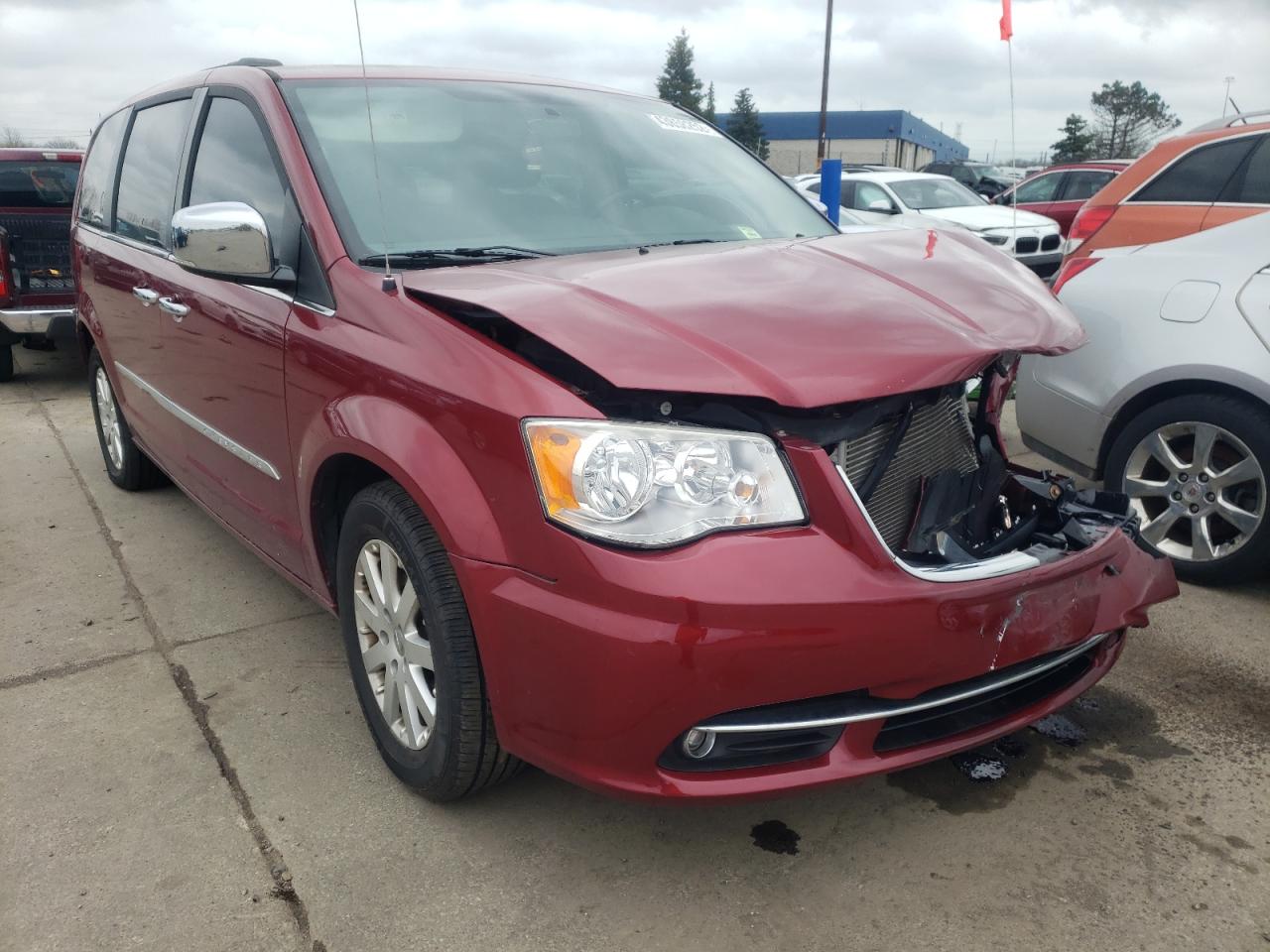 Photo 1 from auction – 2012 CHRYSLER TOWN & COU with VIN 2C4RC1CG3CR416261